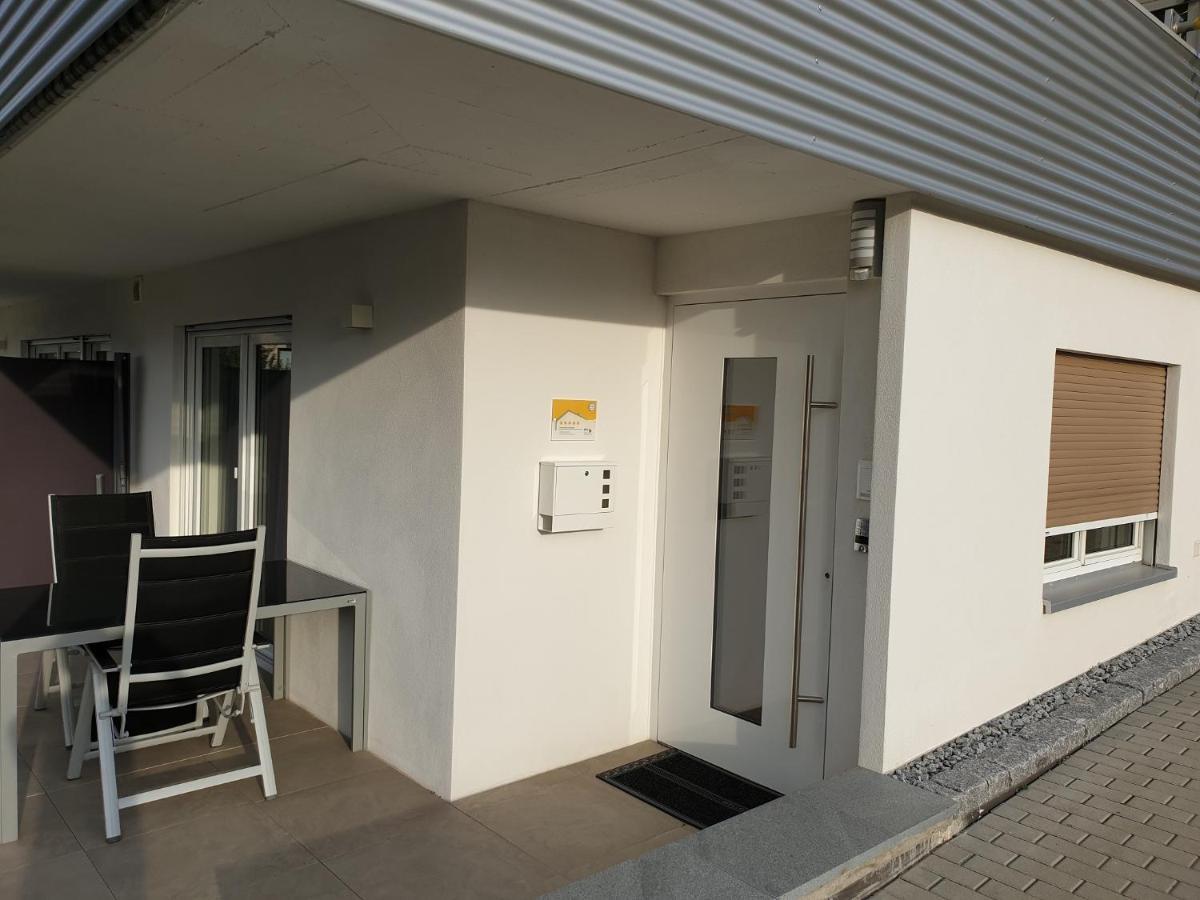 Ferienwohnung Happynes 바트노이슈타트안더살레 외부 사진
