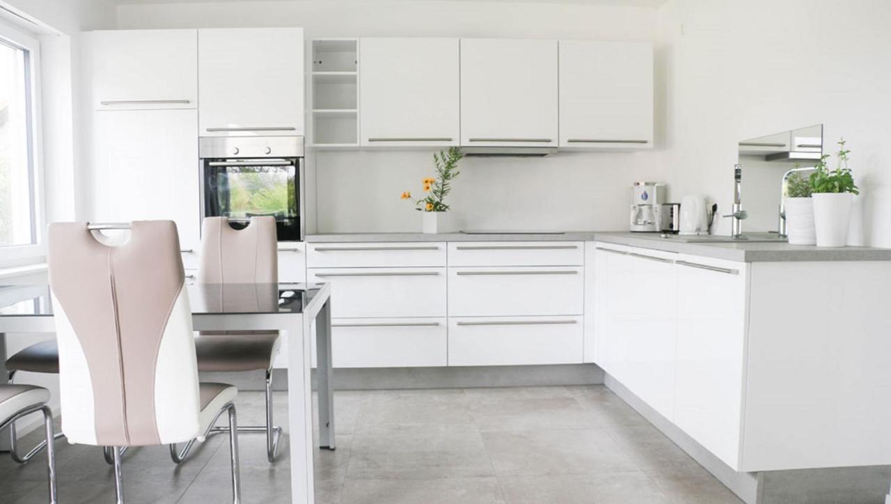Ferienwohnung Happynes 바트노이슈타트안더살레 외부 사진