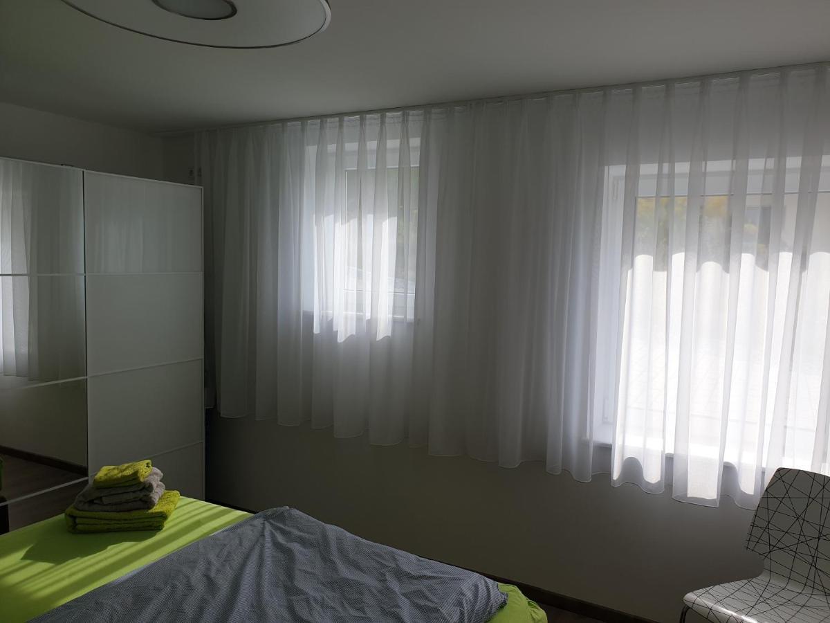 Ferienwohnung Happynes 바트노이슈타트안더살레 외부 사진